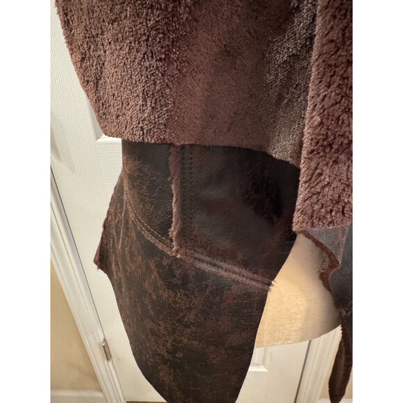 Karen Kane Brown Faux Fur & Faux Leather Open Front Vest Size Small NWT $148 - Picture 8 of 8